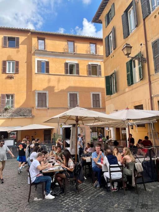 Lovely Apartment In Via Della Scala, Trastevere Roma Eksteriør bilde